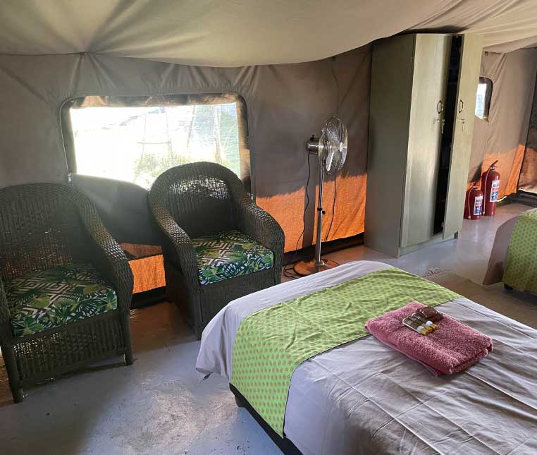 inkonkoni-Lodge-Chalet-05-